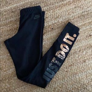 Nike leggings